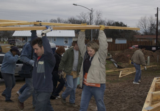 AustinHabitatBuildBlitzSaturday26 782p