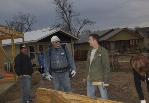 AustinHabitatBuildBlitzSaturday27 782p