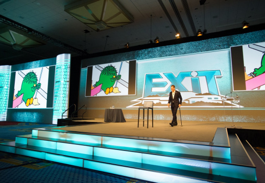 18ExitThurs0090