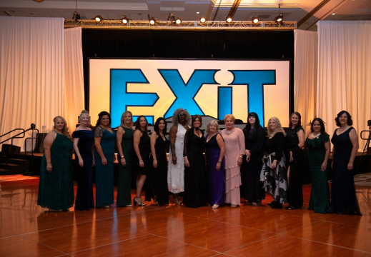 24ExitWedPM 0526